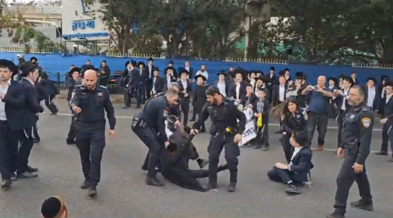 ברקע הקריאות ל״חוק גיוס חרדים״: קיצוניים חסמו את כביש 4