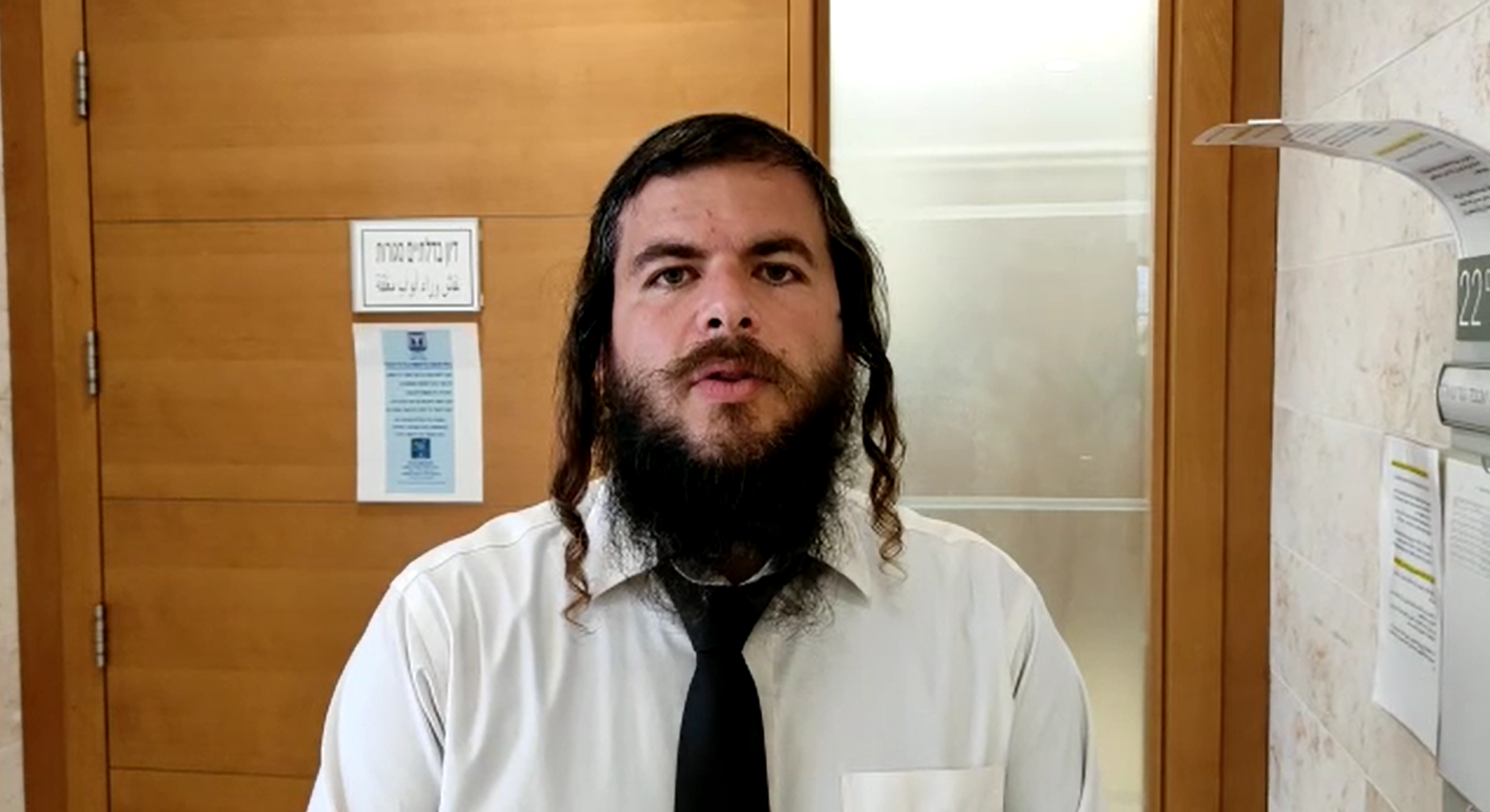 עו"ד נתי רום נעצר בתחנת המשטרה לאחר שהגיע לסייע לעצורי החסימות בדרום