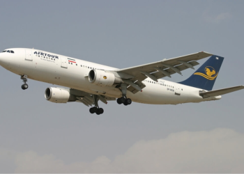 אימה בשחקים: מטוס עם 153 נוסעים סטה מהמסלול לאחר ששני הטייסים נרדמו לחצי שעה