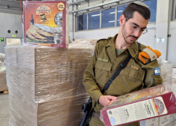כך נערכים בצה״ל לליל הסדר במלחמה: "120,000 הגדות"
