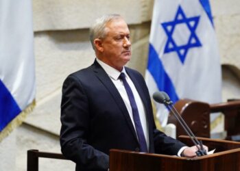 השר גנץ הגיש הצעה להקמת ועדה לחקירה ממלכתית