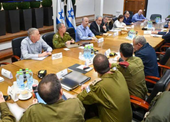 לאחר פרסום סרטון התצפיתניות: קבינט המלחמה החליט פה אחד לחזור לשיחות המו״מ