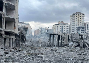 הגרדיאן: עזה מכוסה בכ-40 מיליון טונות של הריסות