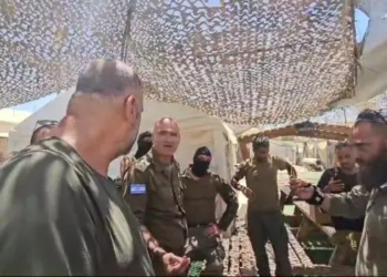 אשת הלוחם העצור במכתב לפצ"רית: "אנחנו מתמוטטות נפשית"