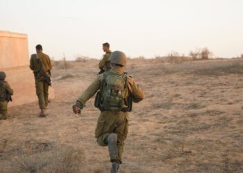 למרות גל החום הקיצוני: לא יצאה פקודת מטכ"ל על עוצר אימונים כמקובל, אתמול 3 לוחמות פונו לבית החולים