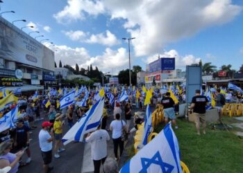 המחאות להשבת החטופים: חסימות ברחבי הארץ