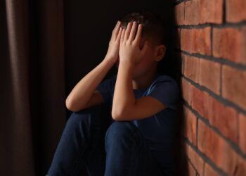 ילד התלונן על פגיעה מינית, במשטרה השיבו: "אין חוקר ילדים, תחזור אחרי פתיחת הלימודים"